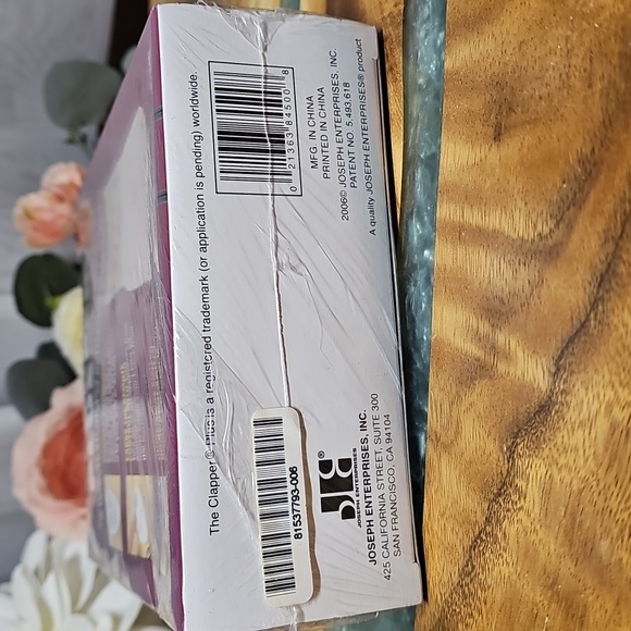 The Clapper Plus With Remote Control - Picture 3 of 5